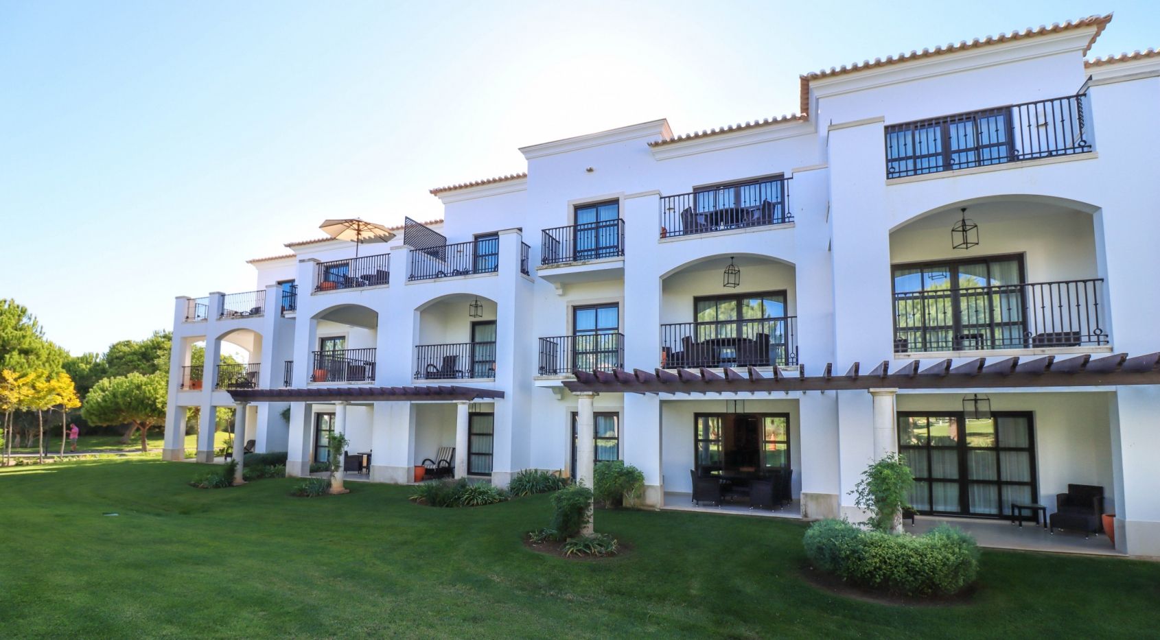 Charming 3 bedroom apartment in one of the most well known resorts in the Algarve