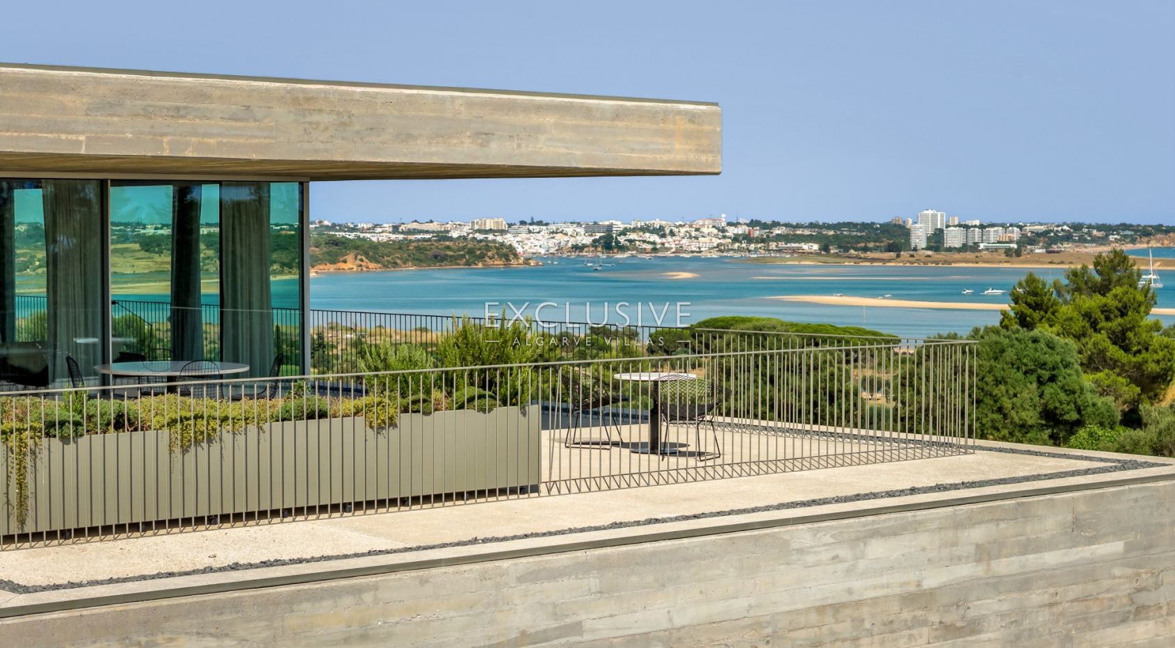 5 bedroom contemporary villa with sea golf views Palmares golf resort Lagos